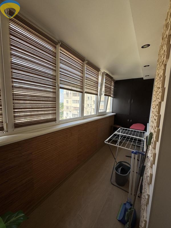 продажа трехкомнатной квартиры номер A-174771 в Суворовском районе, фото номер 8